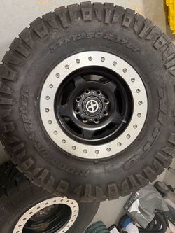 5x RTX true BeadLock Off-Road Wheels + Nitto Trail Grappler M/T Tires – 8 Lug