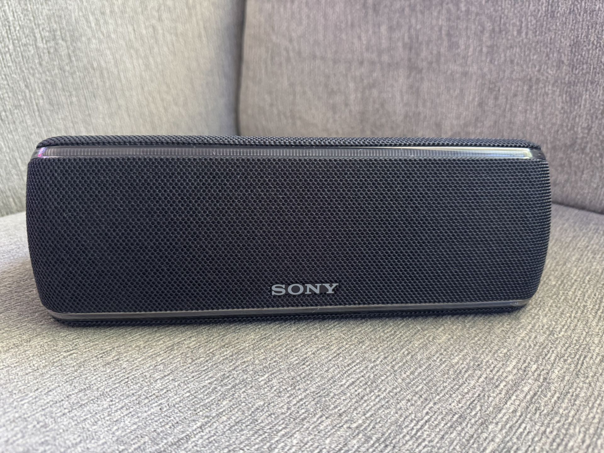 Sony SRS-XB41 Party Light Portable Bluetooth Speaker USB