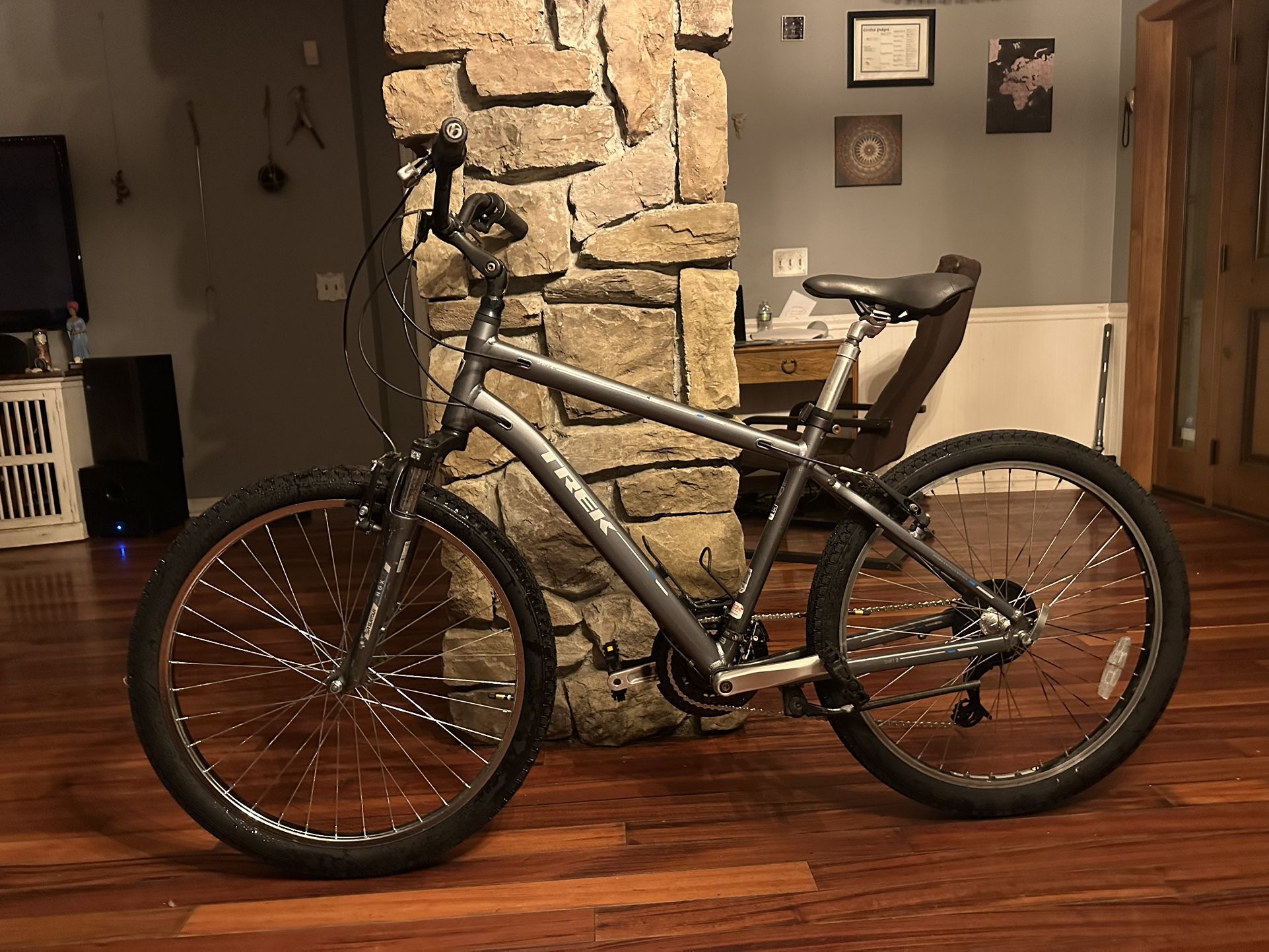 TREK SPORT 18.5 frame Top Of The Line Bike