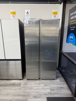 SAMSUNG STAINLESS STEEL SIDE BY SIDE REFRIGERATOR WITH ICEMAKER ONLY 😍