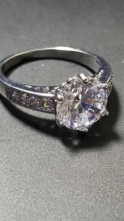 Women's Classic round cut wedding engagement promises ring size 7.0