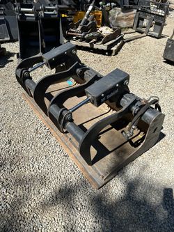 Factory Bobcat Grapple Bucket Attachment 
