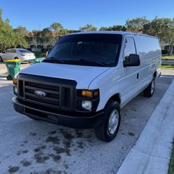 2014 Ford Econoline