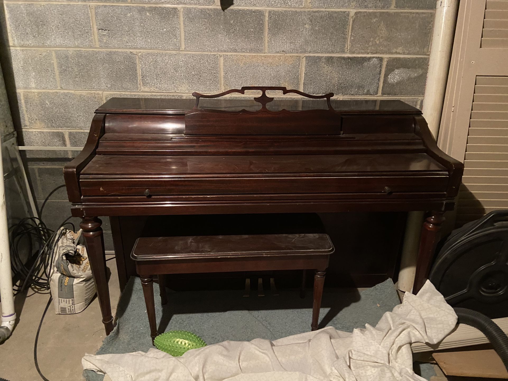 Wurlitzer Upright Piano