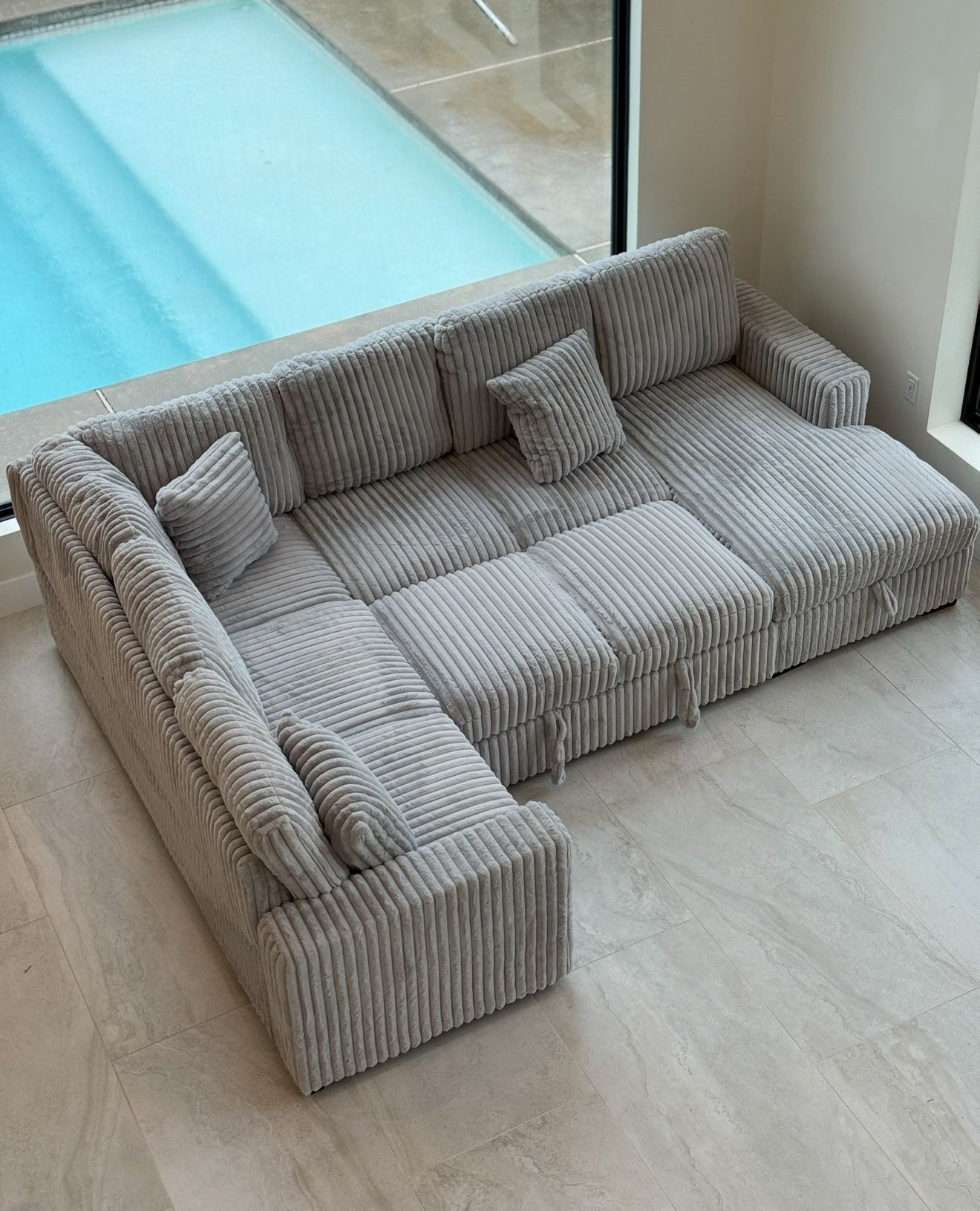 New Gray Sectional W Sleeper Sofa