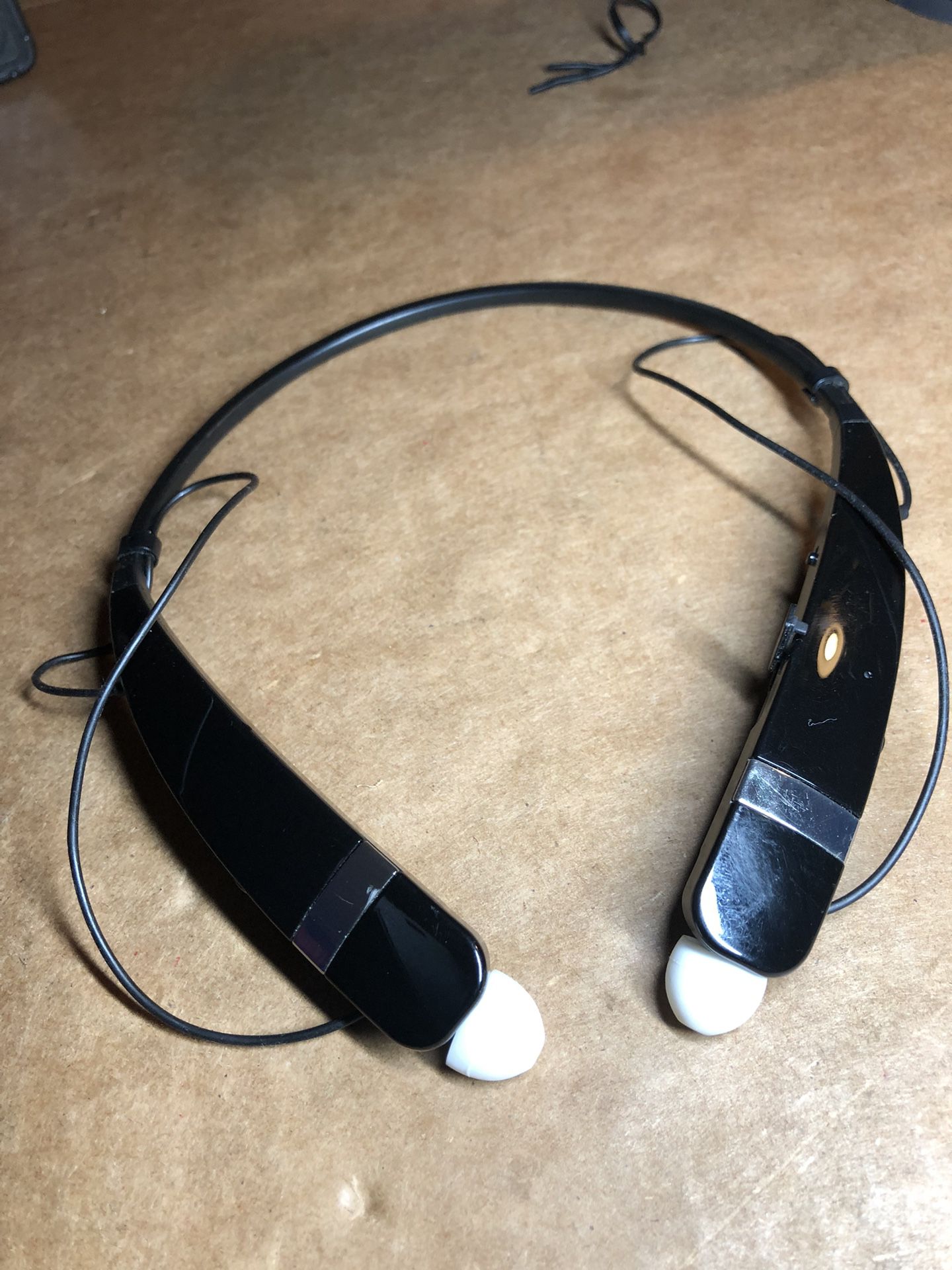 LG Stereo Headset Bluetooth 