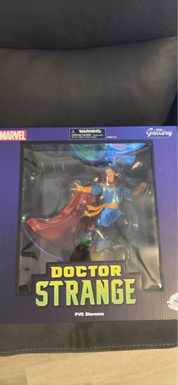 NEW Marvel Gallery Doctor Strange PVC Diorama figure