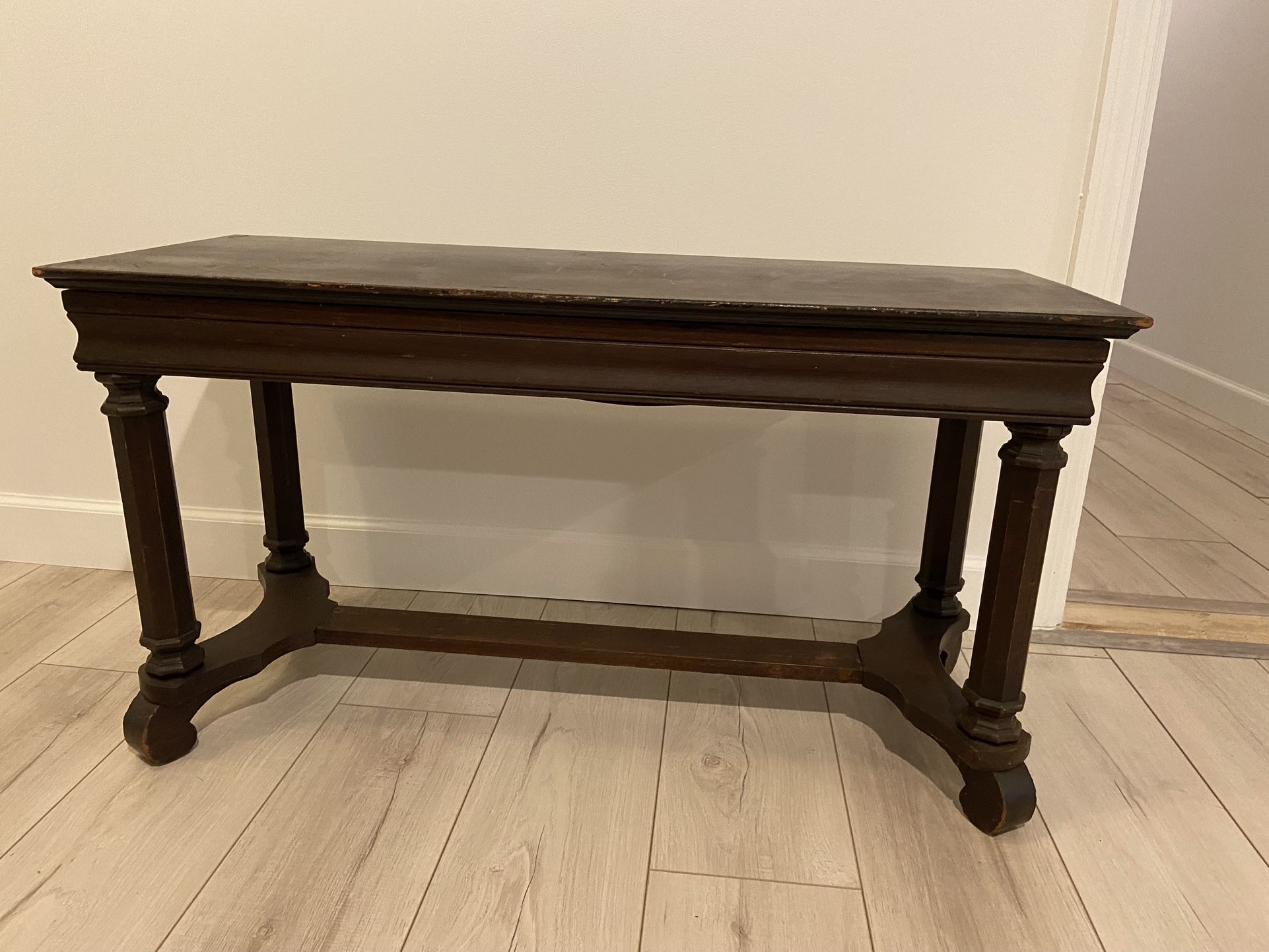 Antique Mahogany. Due Piano Bench Stool. C Early 1900S.