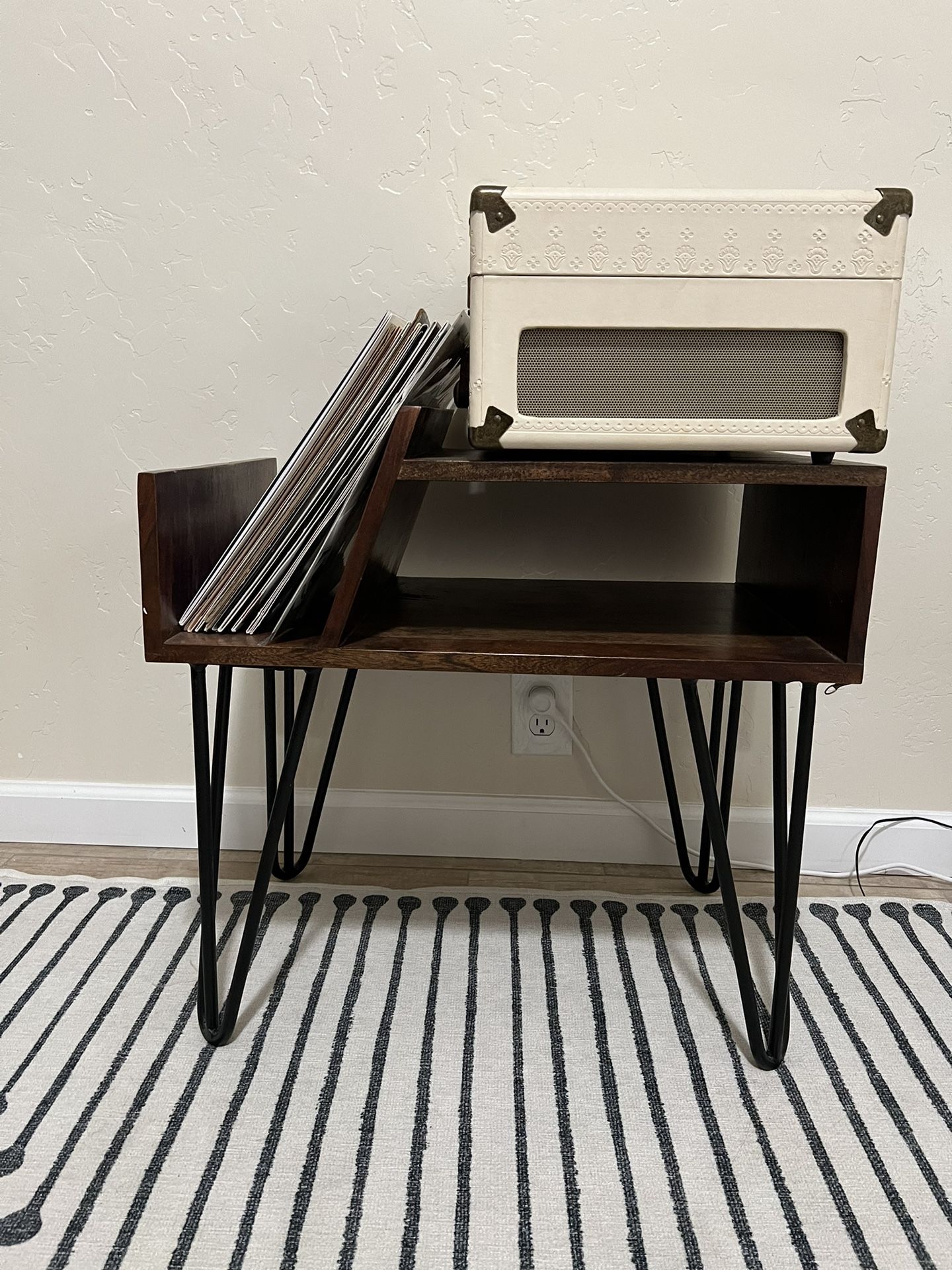 Crosley Record Player With Stand