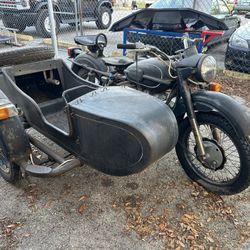 95 Russian Imported Cruiser Bike/side Cart