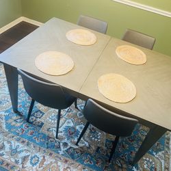 Dinning Set (Table + 4 Chairs + Rug) 