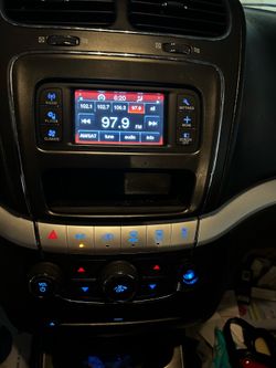 OEM Touchscreen radio/ 2016 Dodge Journey