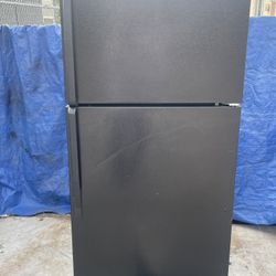 Delivery Available Entrega Disponible 