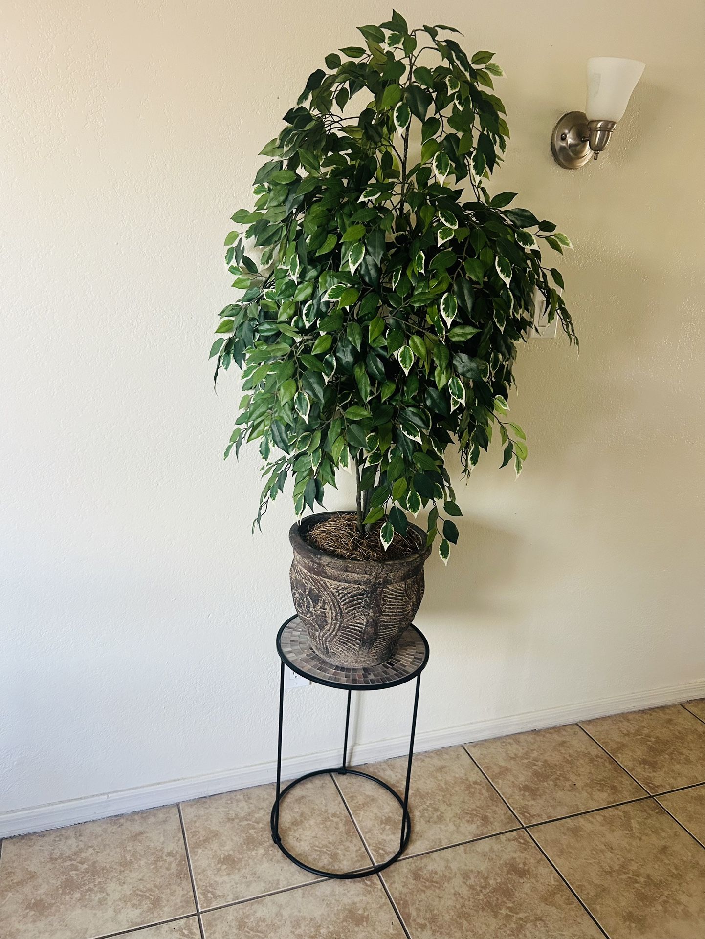 Fake Tree Stand