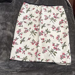 Ann Taylor Size 4p Skirt