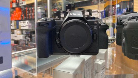 Nikon z6 iii.  Open box