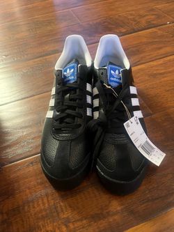 New Adidas Samoas Men’s size 10