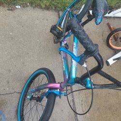 20 inch illusion genesis  bmx bike
