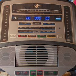 Like New Nordic Track Treadmill 