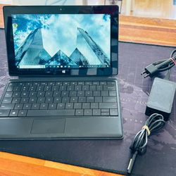 Microsoft Surface Core i5-4300 4GB 128GB Tablet//Laptop