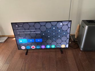 55 inch smart 4K Hisense tv