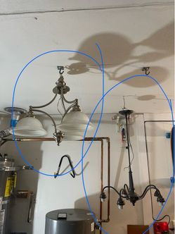 2 light fixtures