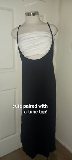 Long black scooped dress M