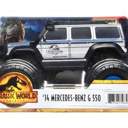 Matchbox Jurassic World Dominion 1:24 Scale Vehicle, '14 Mercedes-Benz G 550 (BRAND NEW) 