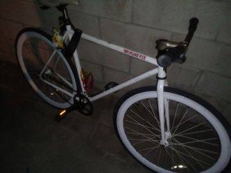 Pure Fix Fixed Gear Single Speed Bike