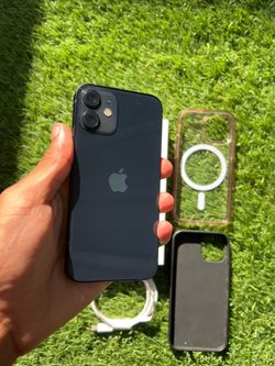 iPhone 12 Mini 64GB Black Mint Condition!