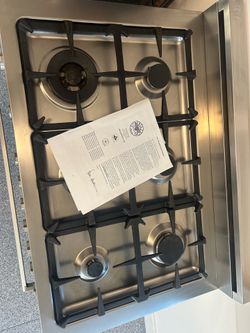 Bertazzoni Pro Range 36” 6 burners