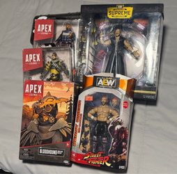Apex Legends / AEW Figures