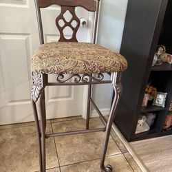 4 barstool chairs