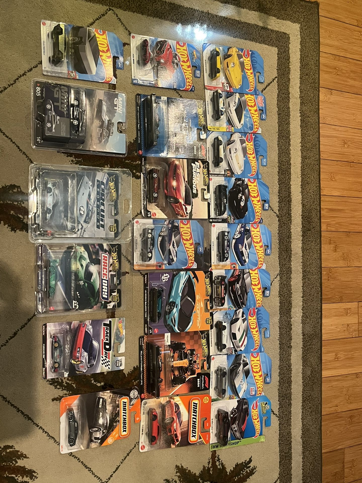 Big Bundle hot Wheels, Super Treasure Hunt, Match Box, Premiums