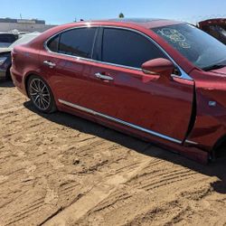 2013  Lexus LS460 Just In For Parts