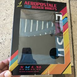 NWT Aeropostale men’s cotton flyfront boxer briefs 4 pack size M