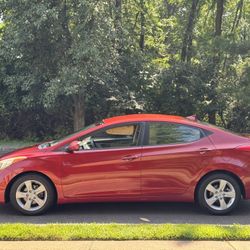 2012 Hyundai Elantra