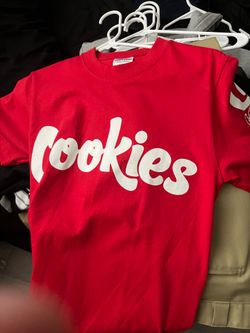 Cookies, dickies, Ben Davis, caltop, proclub, Levi’s jeans, queen sized bed )