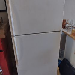 Whirlpool Top-Mount Refridgerator