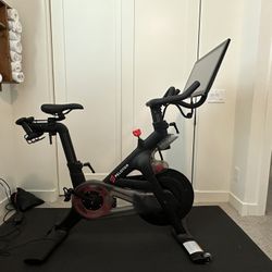 Peloton Bike W/ Multiple Accessories