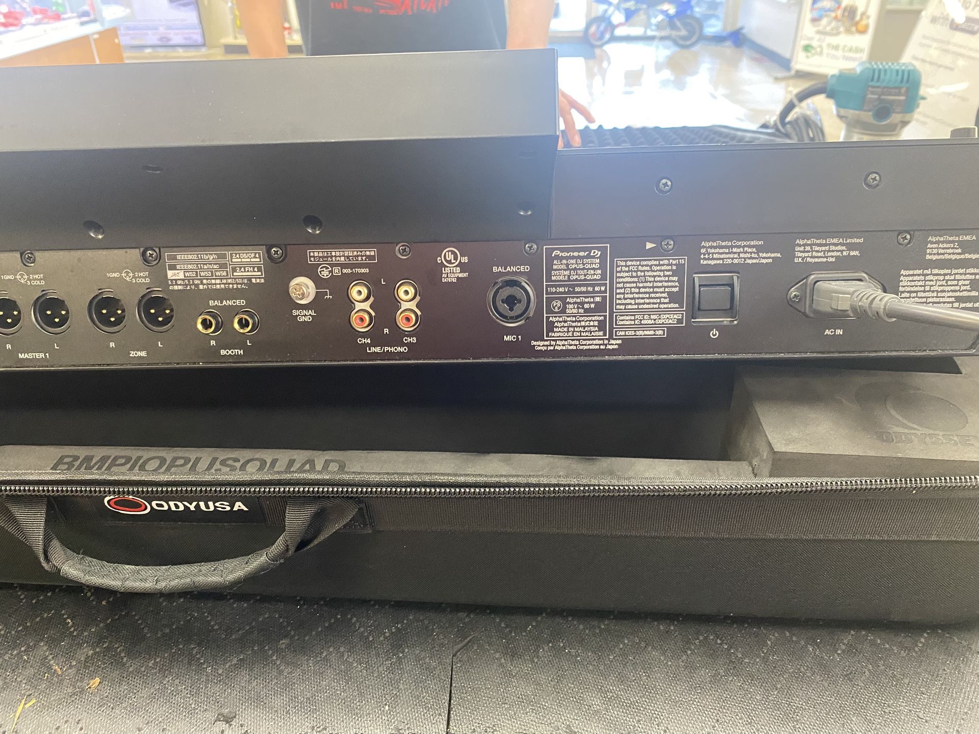 Pioneer Opus Quad Turntable Touchscreen