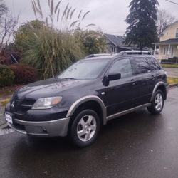 Selling 2003 Mitsubishi Outlander 
