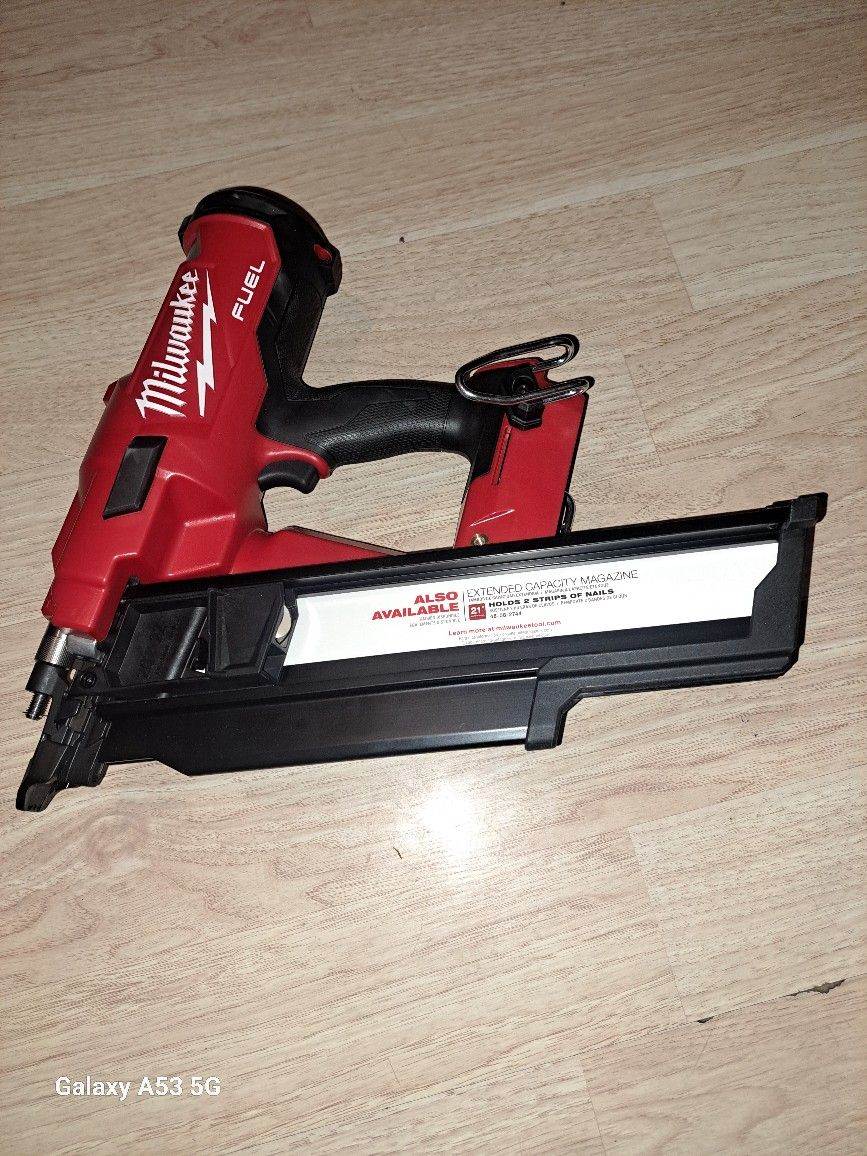 Vendo Mi Pistola De Fleming De Clavos