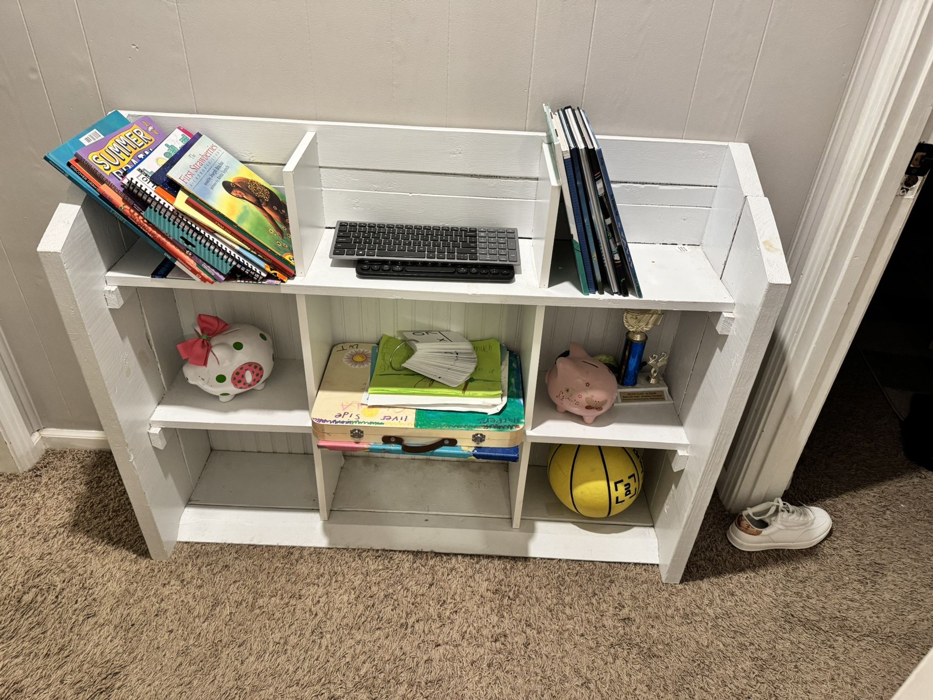 Children’s Bookshelves