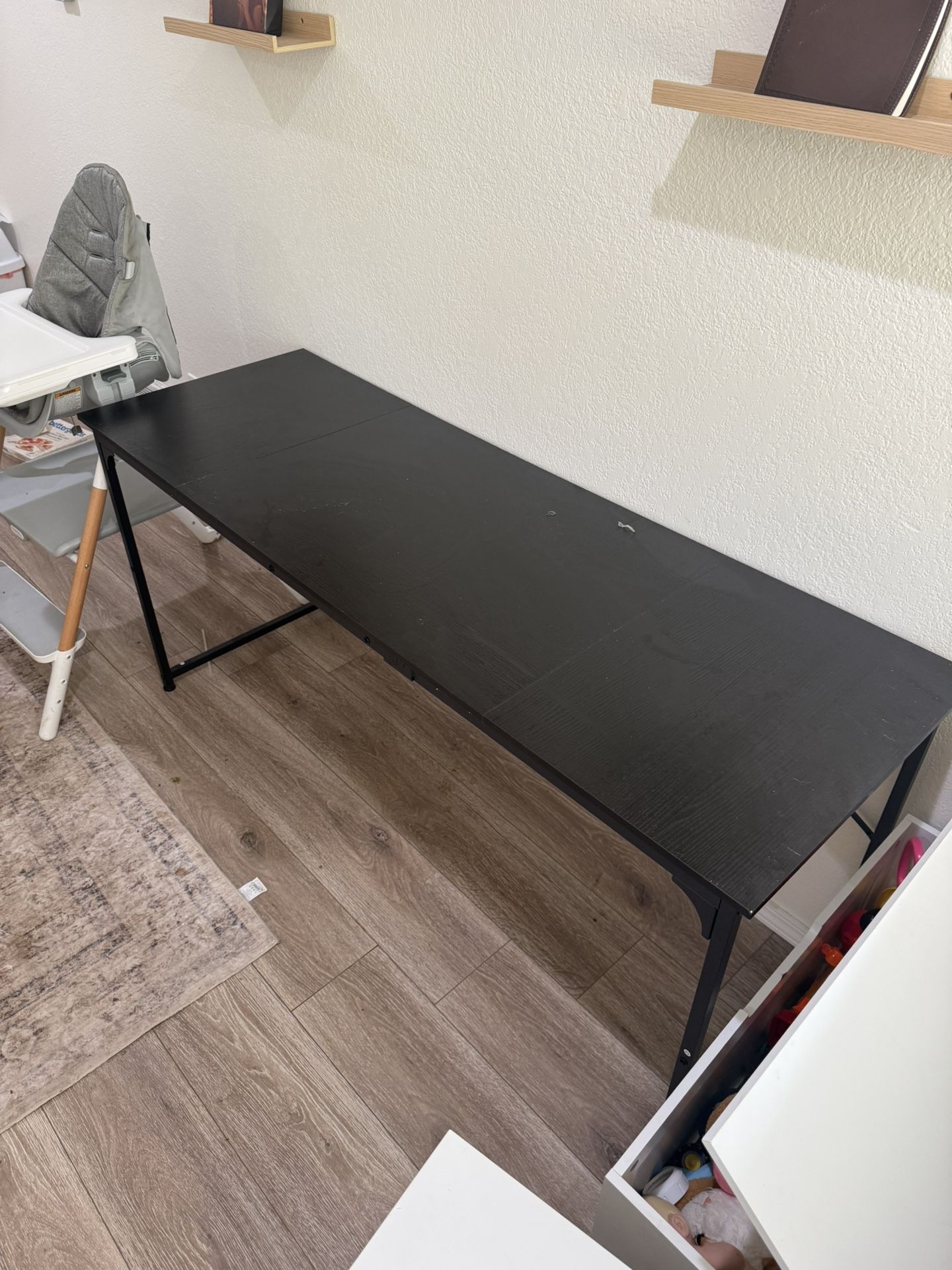 Free Black Desk