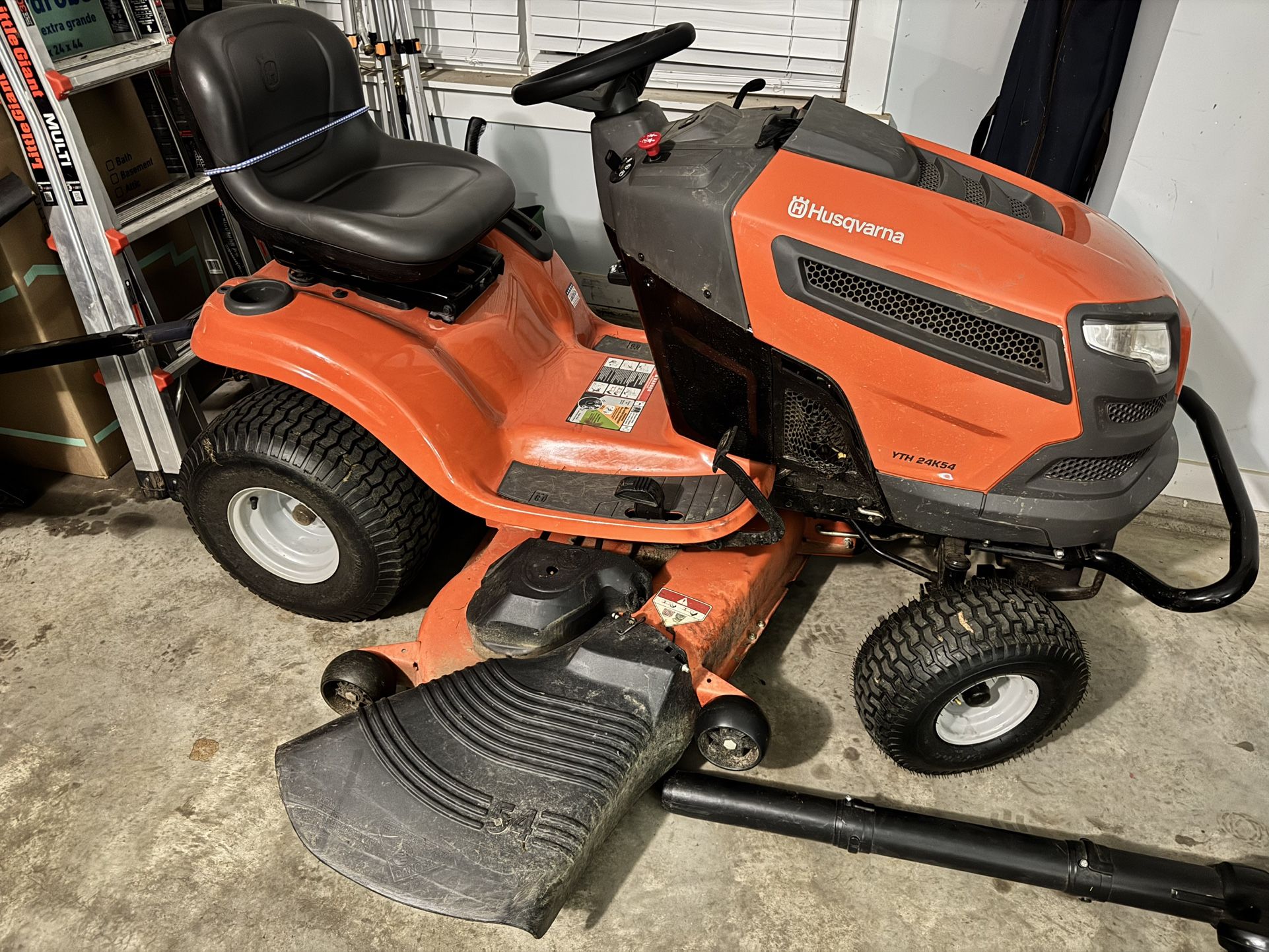 Husqvarna Riding Lawnmower - 54”