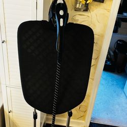 Standing Garment Steamer