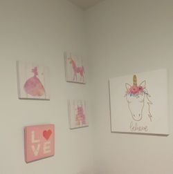 five-piece princess/unicorn canvas set