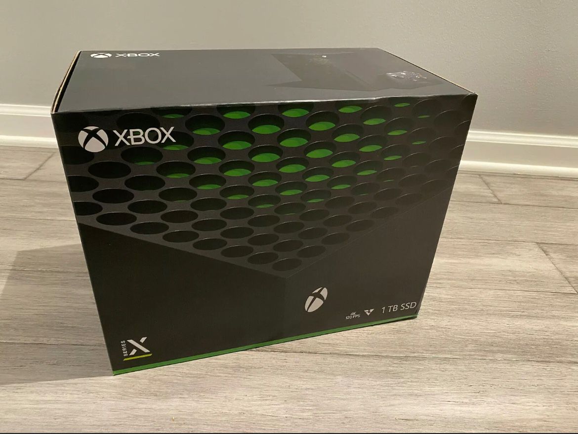 Xbox Series X In Hand