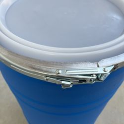 30 Gallons Barrels Drum Grief 